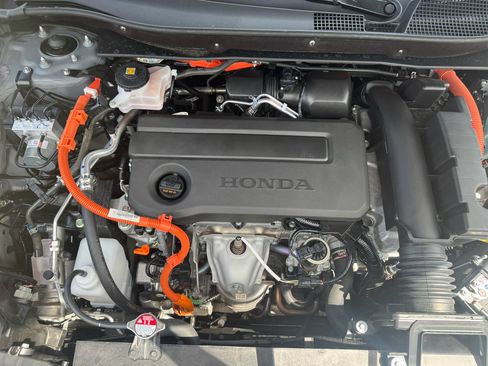Certified 2026 Honda CR-V Sport Touring image 30