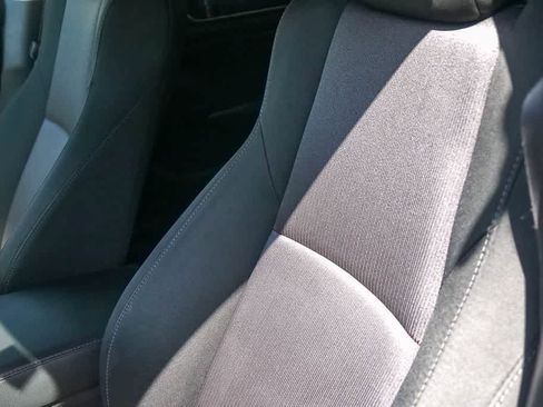 Used 2019 Honda Accord LX image 12