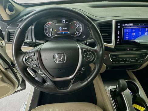 Used 2019 Honda Ridgeline RTL-T image 12