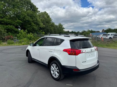 Used 2013 Toyota RAV4 Limited AWD/4WD image 28