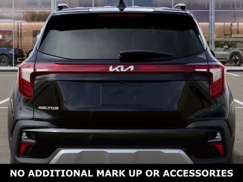 New 2026 Kia Seltos EX FWD image 13