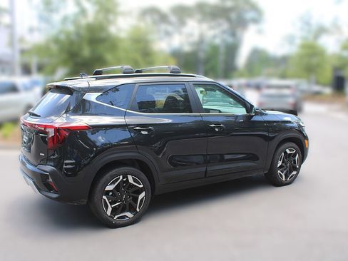 New 2026 Kia Seltos SX w/ SX Sunroof Package AWD/4WD image 13