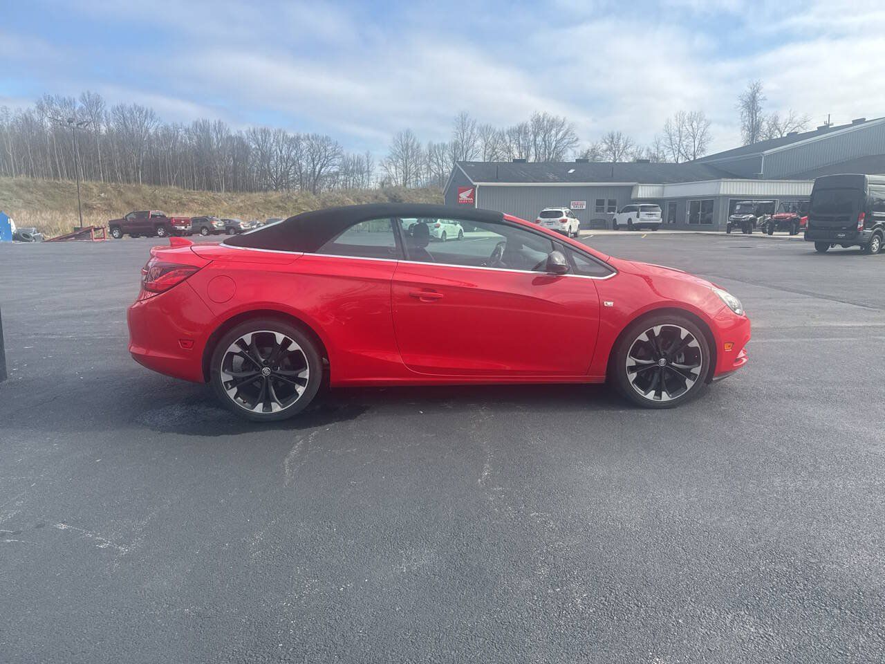 Used 2018 Buick Cascada Sport Touring w/ Dark Effects Package FWD image 19