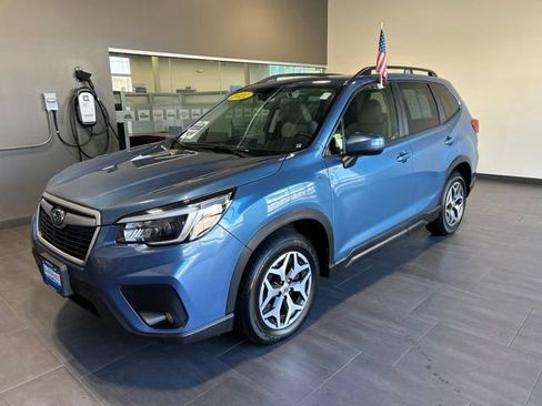 Used 2021 Subaru Forester Premium AWD/4WD image 37