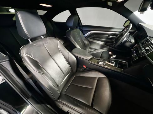 Used 2020 BMW 430i xDrive Coupe w/ Convenience Package image 31