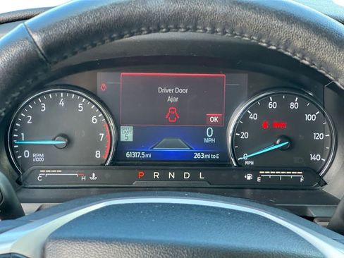 Used 2023 Ford Explorer Limited AWD/4WD image 17