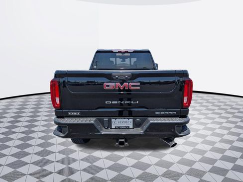 Certified 2022 GMC Sierra 2500 Denali w/ Denali Ultimate Package AWD/4WD image 6