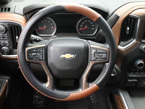 Used 2021 Chevrolet Silverado 1500 High Country image 20