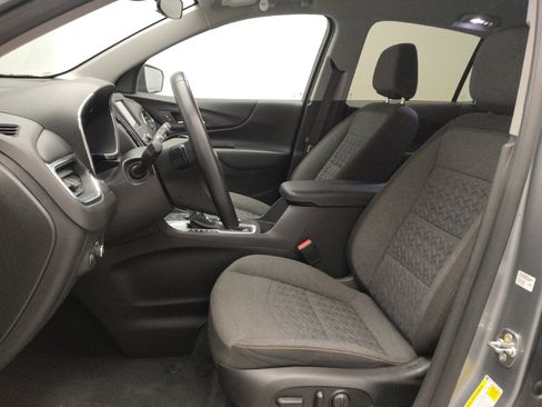 Used 2024 Chevrolet Equinox LT image 17