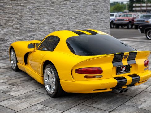 Used 2001 Dodge Viper GTS RWD image 15