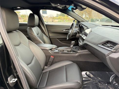 Certified 2024 Cadillac CT4 Luxury w/ Sun And Sound Package image 30