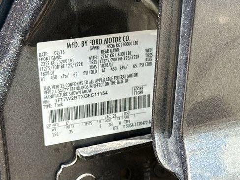 Used 2016 Ford F250 XLT w/ XLT Value Package image 29