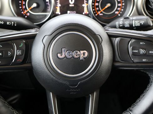 Used 2021 Jeep Wrangler Unlimited Sport image 23