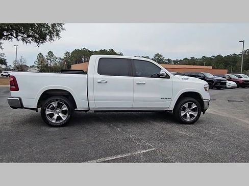 Used 2020 RAM 1500 Laramie image 32