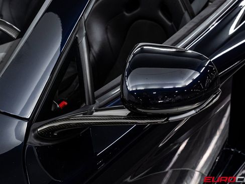 Used 2016 McLaren 675LT Spider image 21