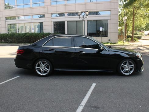 Used 2014 Mercedes-Benz E 350 Sedan image 6