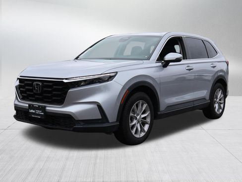Used 2025 Honda CR-V EX-L image 3