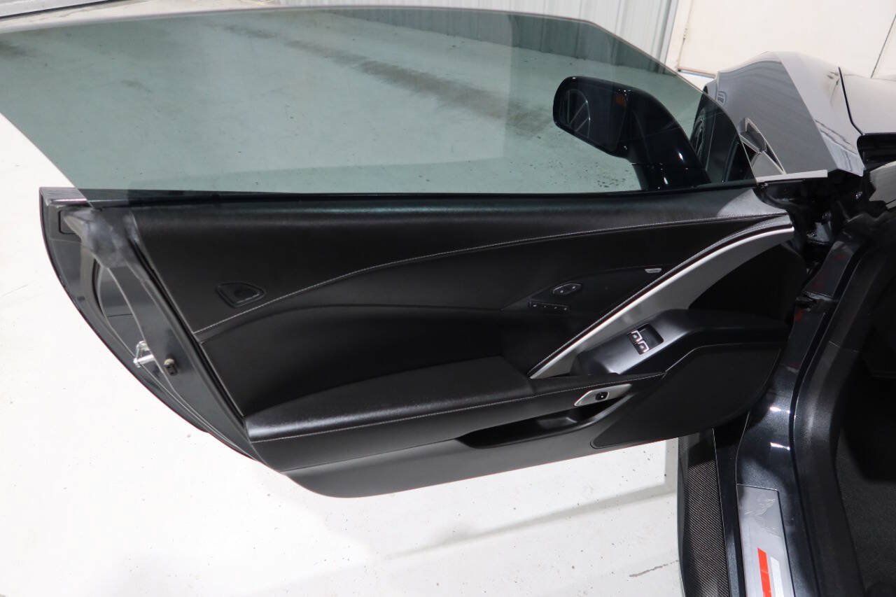 Used 2017 Chevrolet Corvette Grand Sport RWD image 17