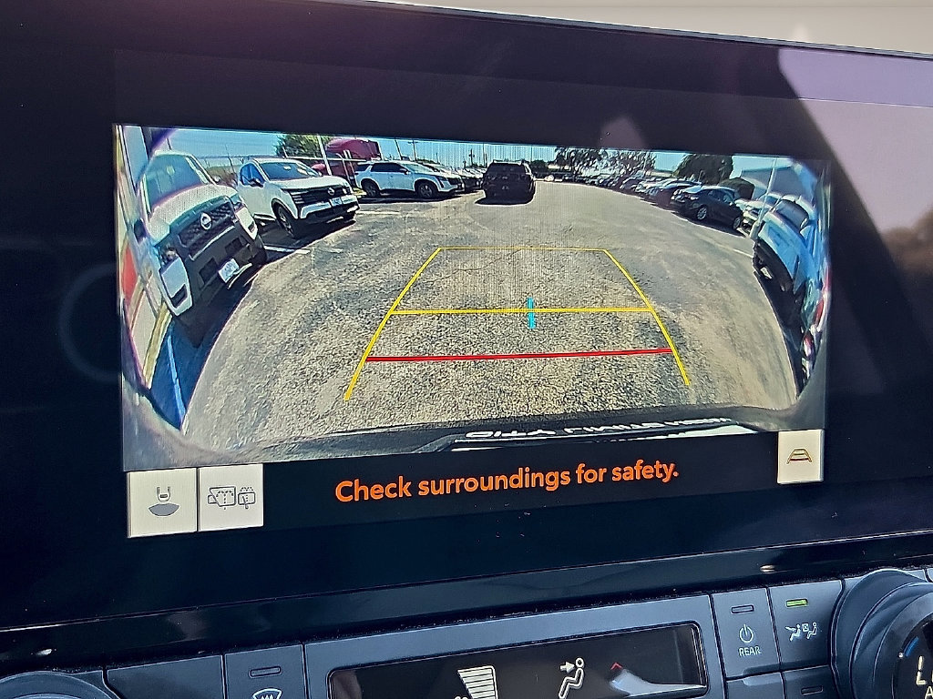 Used 2024 Toyota Grand Highlander AWD image 17