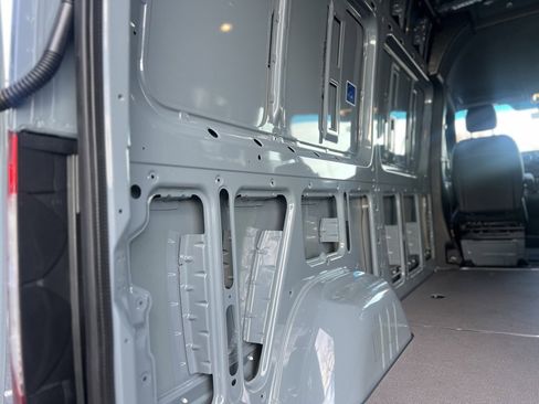 New 2025 Mercedes-Benz Sprinter 2500 image 17