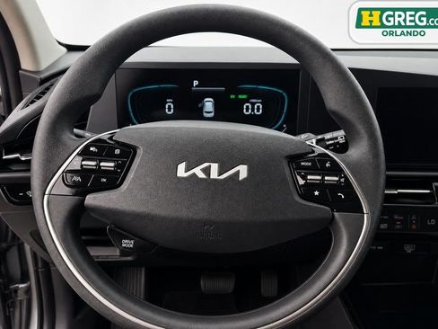 Used 2026 Kia Niro LX FWD image 11