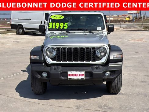 Used 2024 Jeep Wrangler Sport S image 8