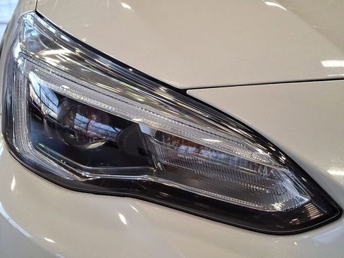 Certified 2021 Subaru Crosstrek 2.5i Limited w/ Moonroof Package 2 image 12