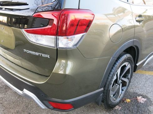 Used 2022 Subaru Forester Touring w/ Popular Package #3 image 39