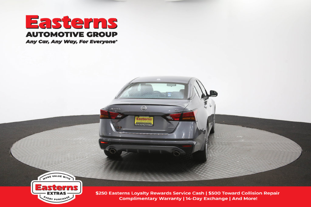 Used 2023 Nissan Altima 2.5 SL AWD/4WD image 32