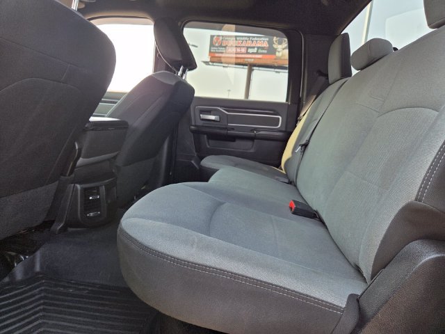 Used 2022 RAM 2500 Big Horn AWD/4WD image 6