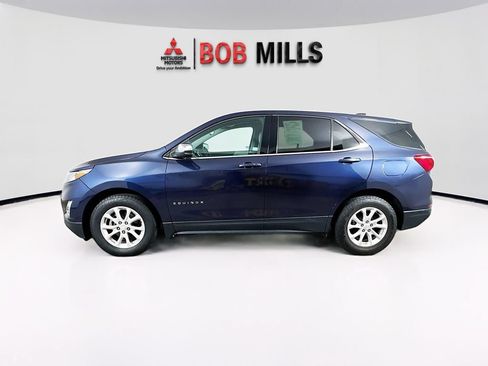 Used 2018 Chevrolet Equinox LT FWD image 4