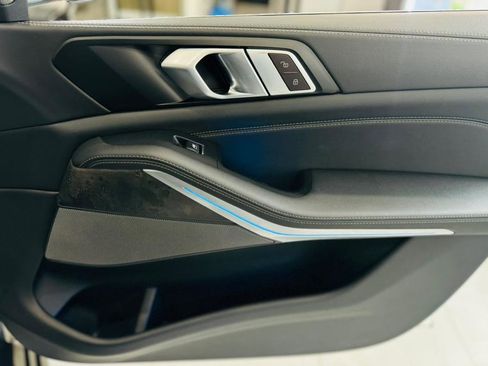 Used 2024 BMW X5 xDrive40i image 18