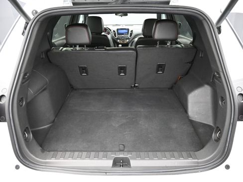 Used 2024 Chevrolet Equinox RS FWD image 30