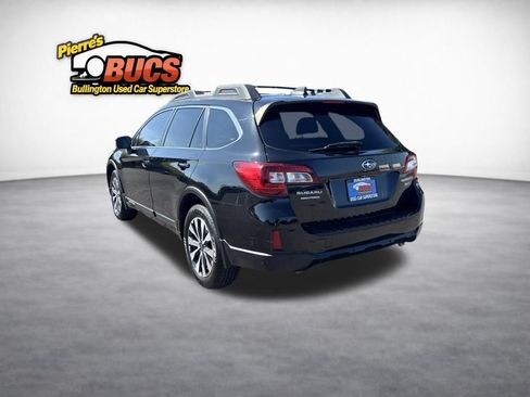 Used 2017 Subaru Outback 3.6R Limited AWD/4WD image 3