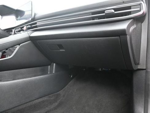 Used 2024 Hyundai Elantra SEL FWD image 38