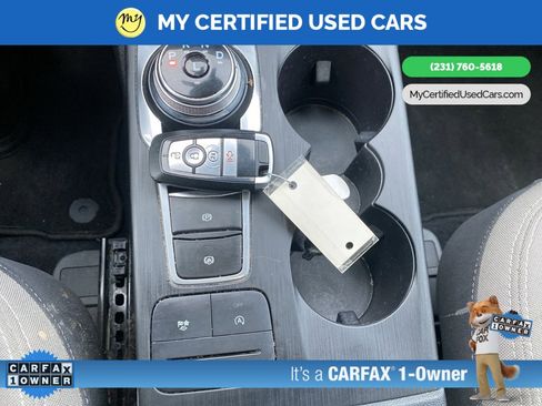 Used 2021 Ford Escape SE w/ Cold Weather Package image 16