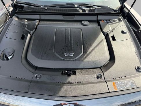 Used 2024 Cadillac Lyriq Sport image 22