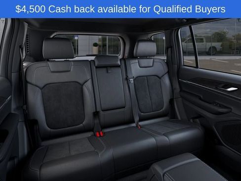New 2026 Jeep Grand Cherokee Altitude AWD/4WD image 16