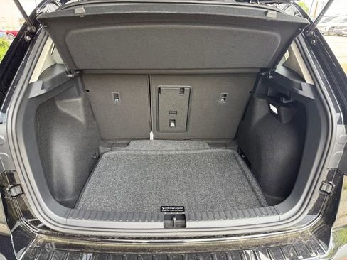 New 2026 Volkswagen Taos S image 23