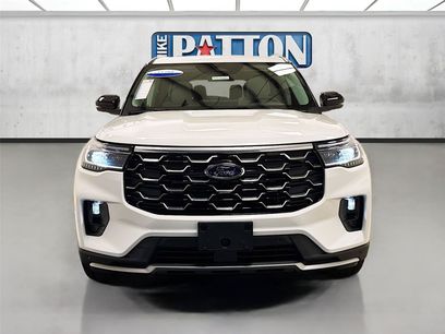 New 2026 Ford Explorer Platinum w/ LUX Leather Package