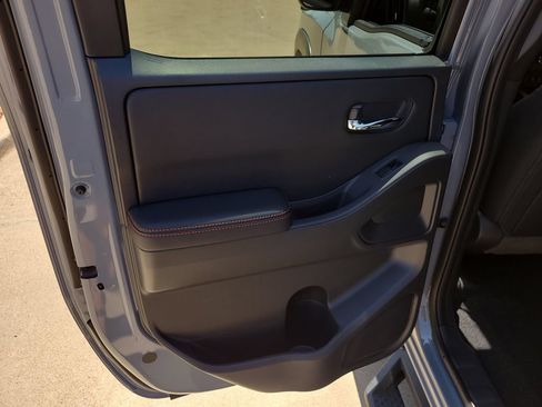 Certified 2025 Nissan Frontier Pro-X w/ Pro Convenience Package RWD image 14