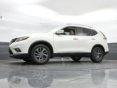 Used 2016 Nissan Rogue SL w/ SL Premium Package AWD/4WD image 44