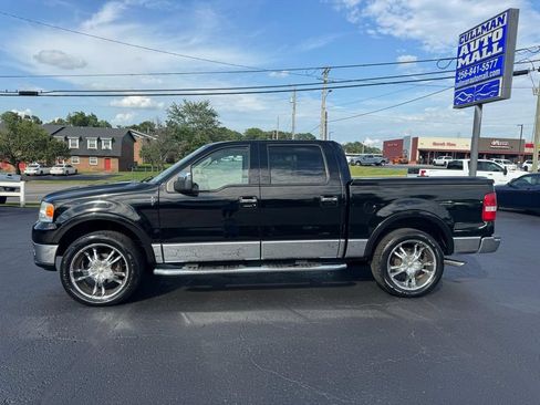 Used 2006 Lincoln Mark LT 4x4 image 2