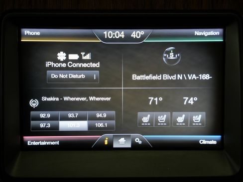 Used 2014 Ford F150 Lariat w/ Lariat Chrome Package image 18