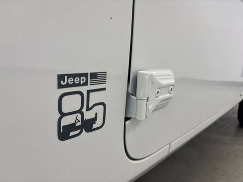 New 2026 Jeep Gladiator Sport AWD/4WD image 5