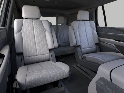 New 2025 Cadillac Escalade IQ Sport 1 w/ Smart Trailering package image 17