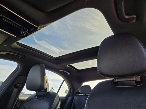 Used 2024 Mercedes-Benz C 300 Sedan image 21