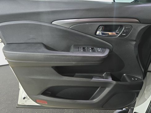 Used 2022 Honda Pilot Special Edition image 24