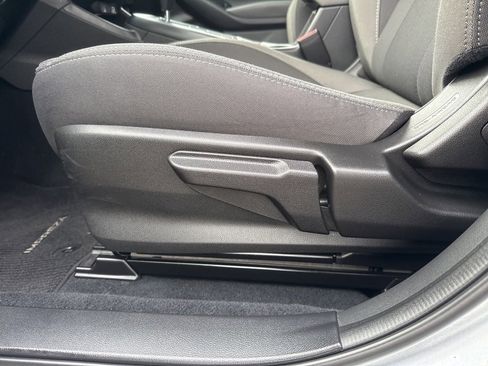 Certified 2025 Subaru Impreza 2.0i image 15