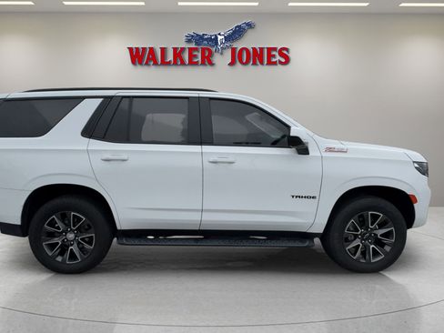 Used 2022 Chevrolet Tahoe Z71 image 2